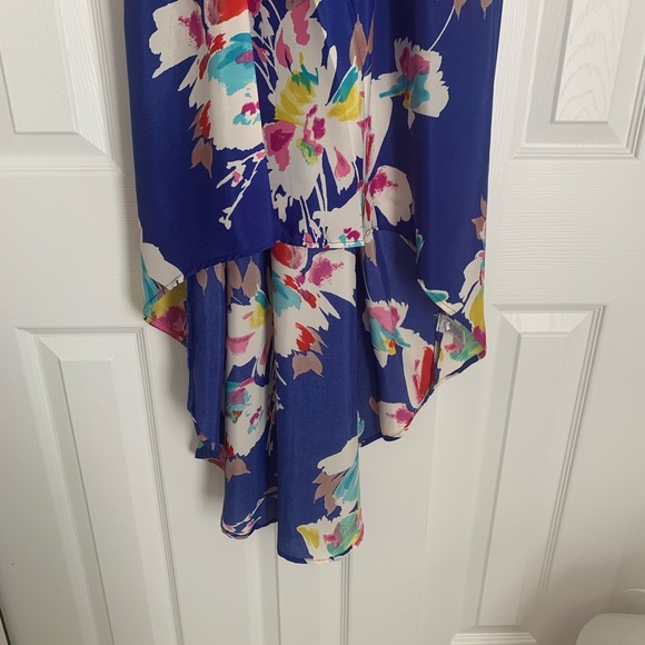 Floral High Low Dress - Picture 4 of 7